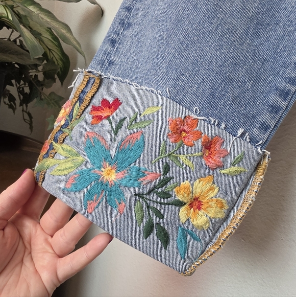 DRIFTWOOD Colette Floral Cropped Jean Mid Rise Boho Size 27 - Picture 9 of 15